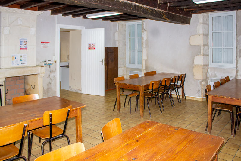 salle de la cure de Saint-Sulpice-d'Arnoult
